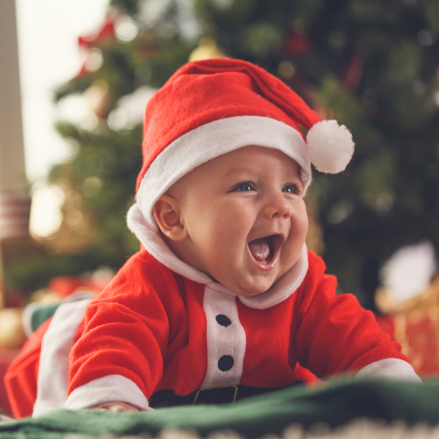 A Baby’s First Christmas: Making Memories for a Lifetime
