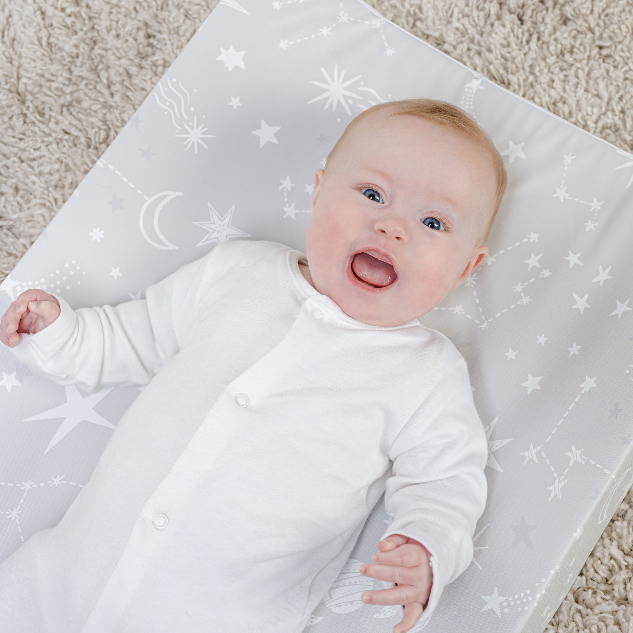 The Benefits of Using an Anti-Roll PVC Baby Changing Mat