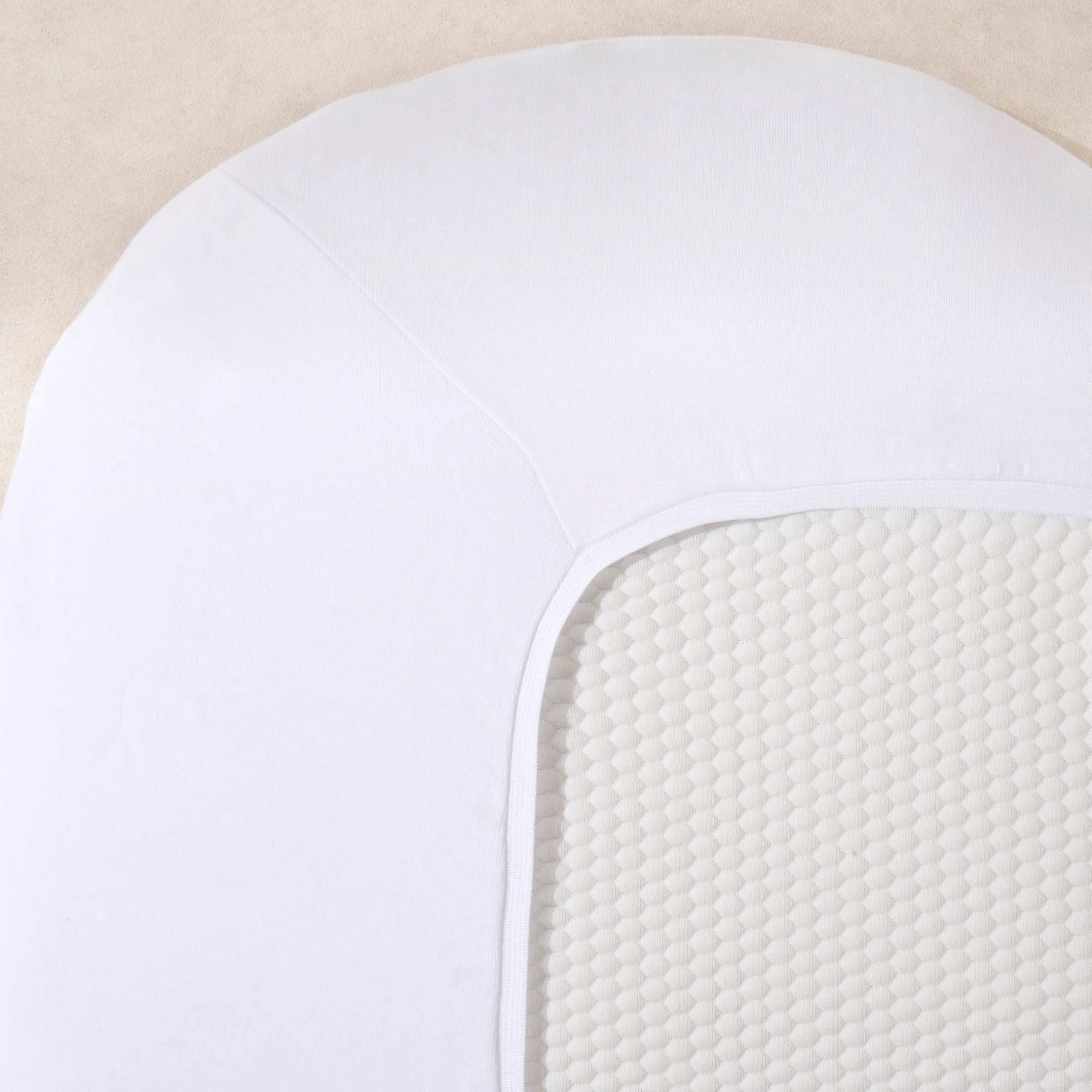 Premium Organic 100% Cotton Fitted Sheet to fit Stokke Sleepi V3 - 69.8 cm x 136.4 cm - The Tiny Bed Company™