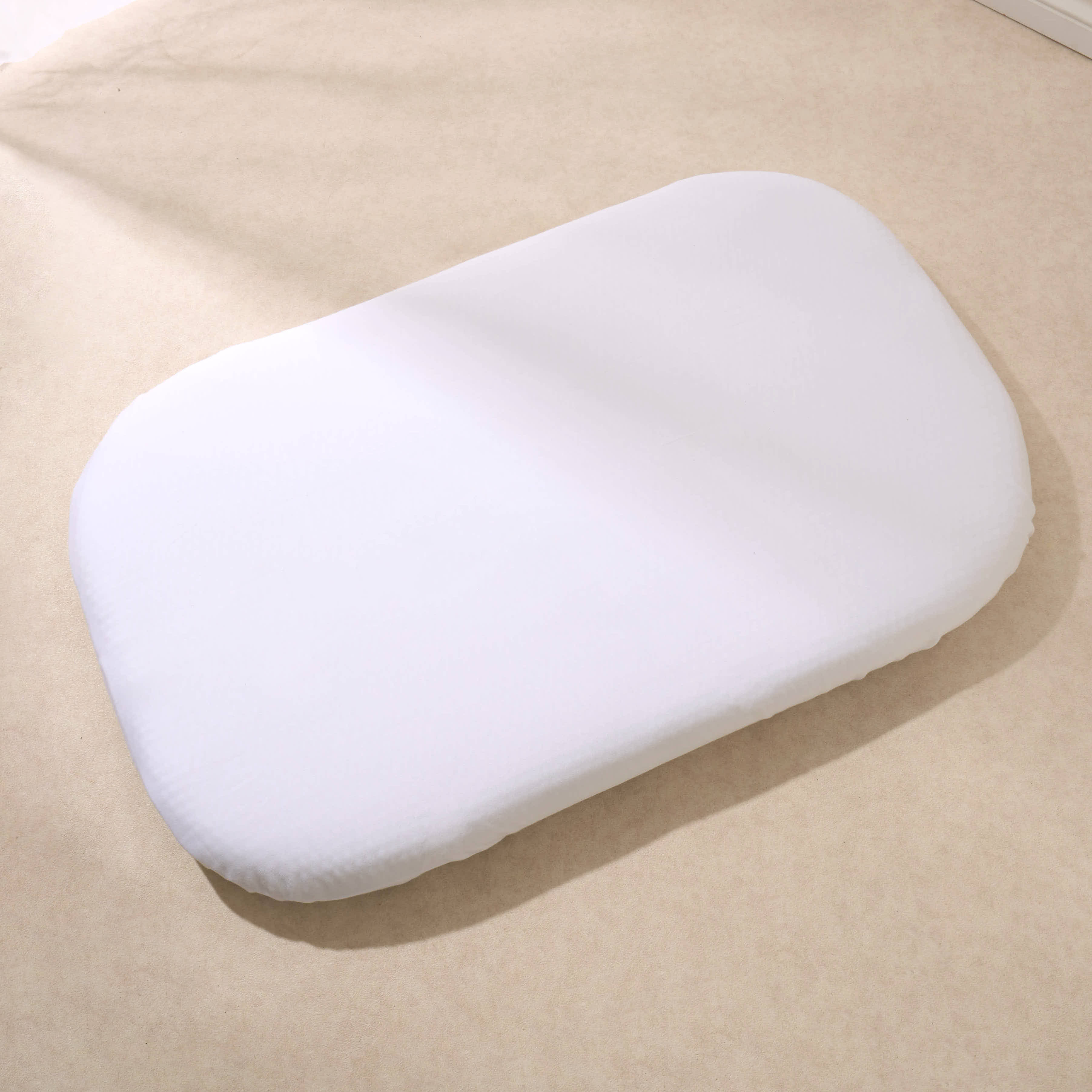 Premium Organic 100% Cotton Fitted Sheet to fit Maxi-Cosi Iora Air – 82 x 50cm - The Tiny Bed Company™