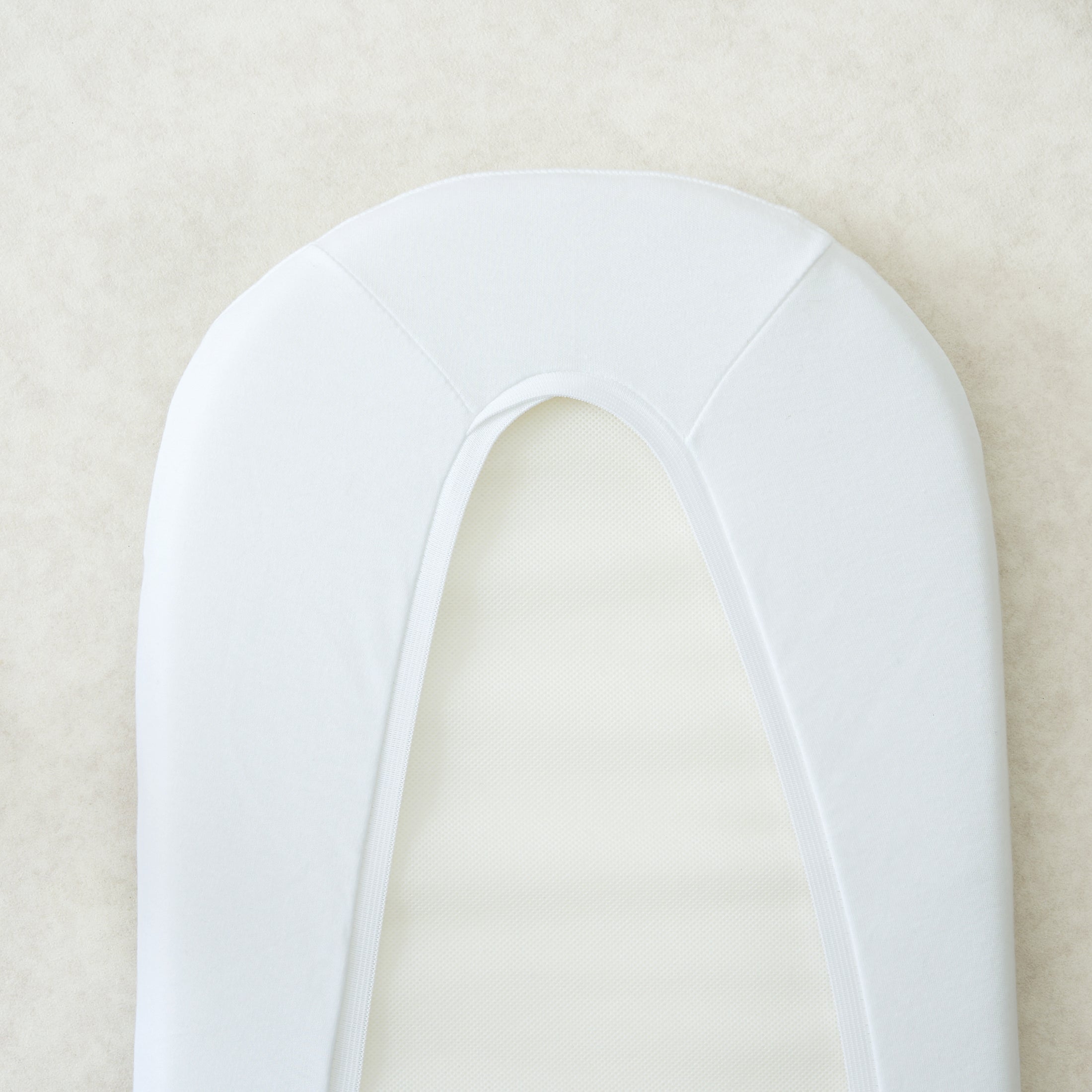 Premium Organic Cotton Fitted Sheet for Moses Basket – 74 x 28cm - The Tiny Bed Company™