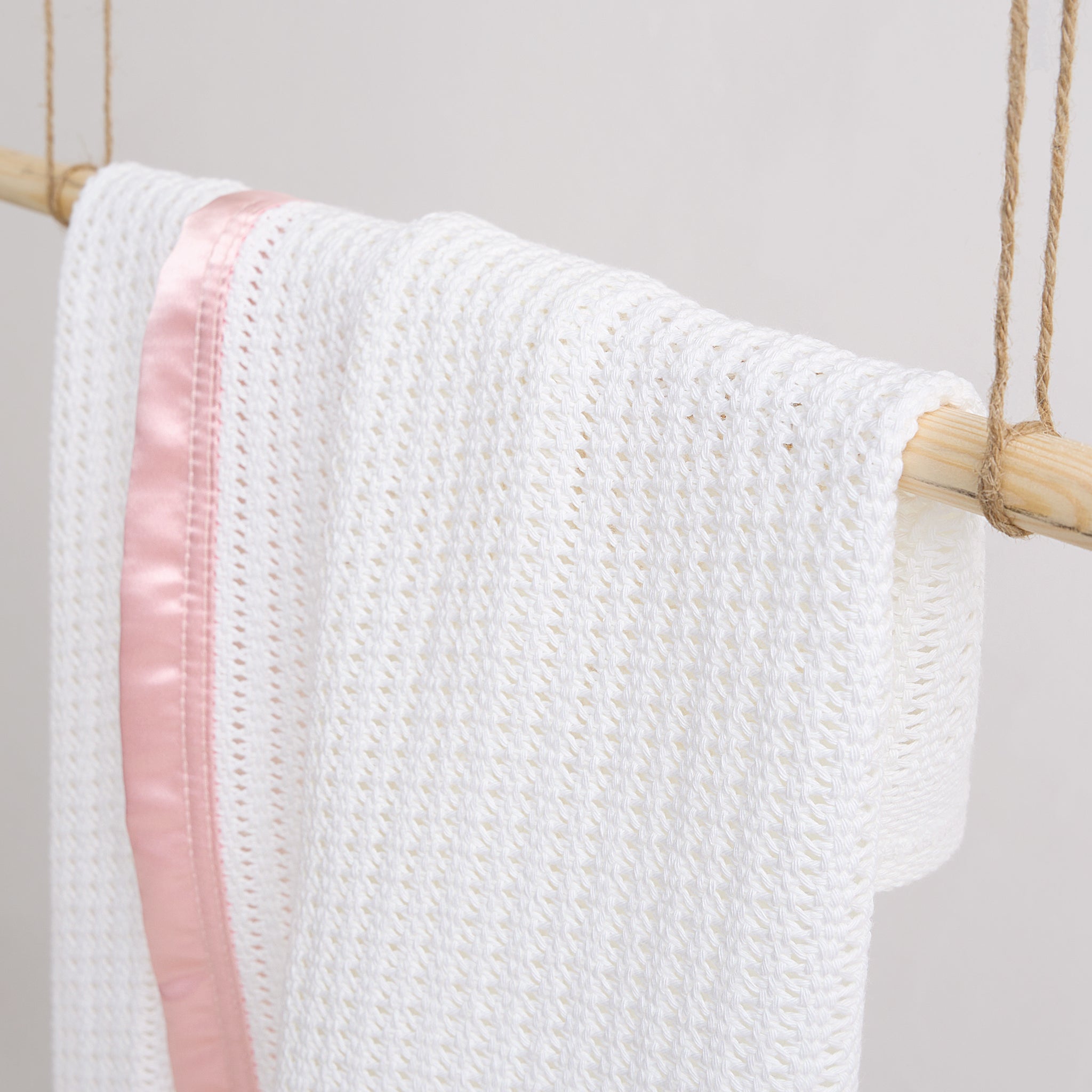 Luxury Organic Baby Blanket with Satin Edging – White & Pink - The Tiny Bed Company™