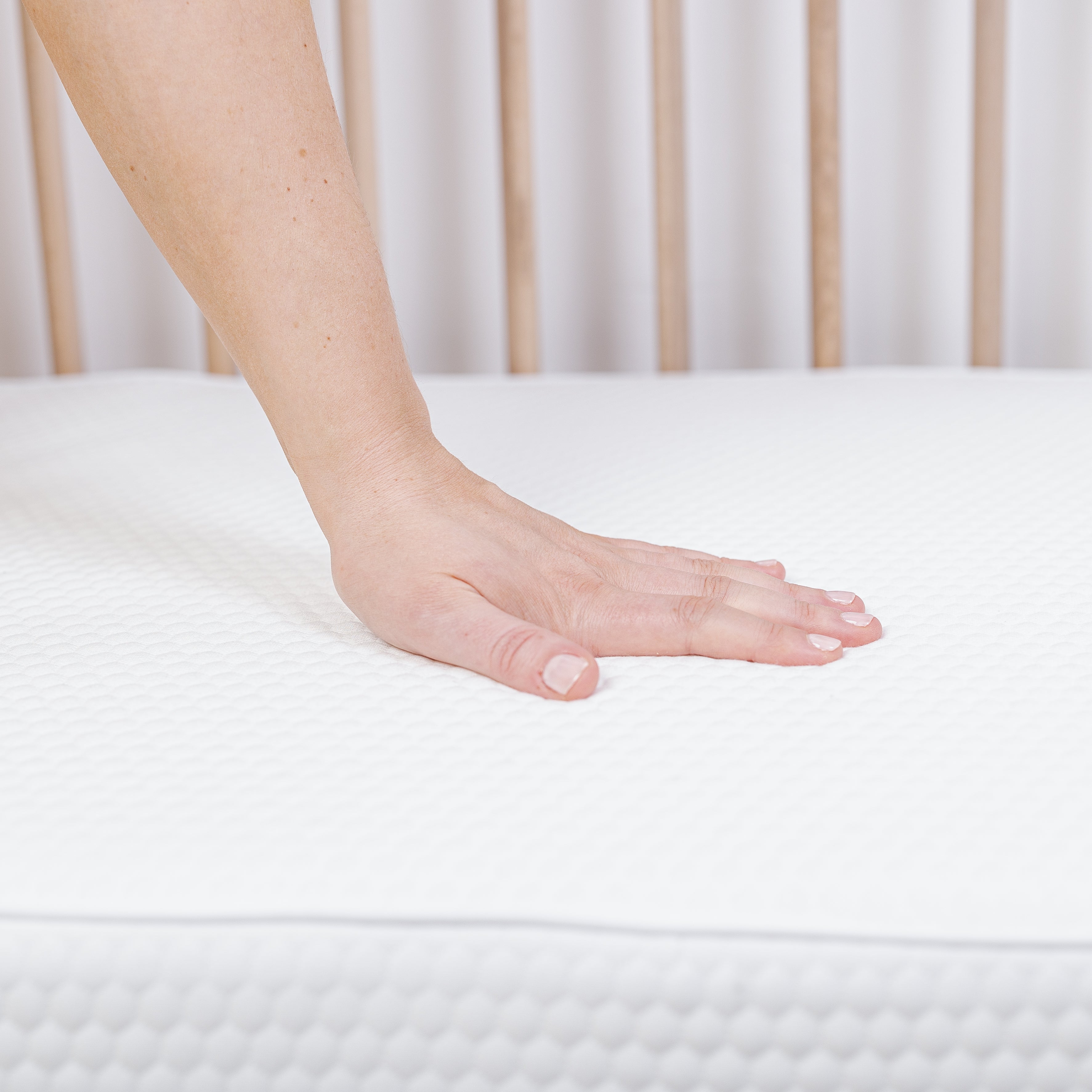 Tiny Dreamer Deluxe™ - Coconut Coir & Pocket Sprung Cot Mattress to fit SnüzKot (117 x 68cm) - The Tiny Bed Company™