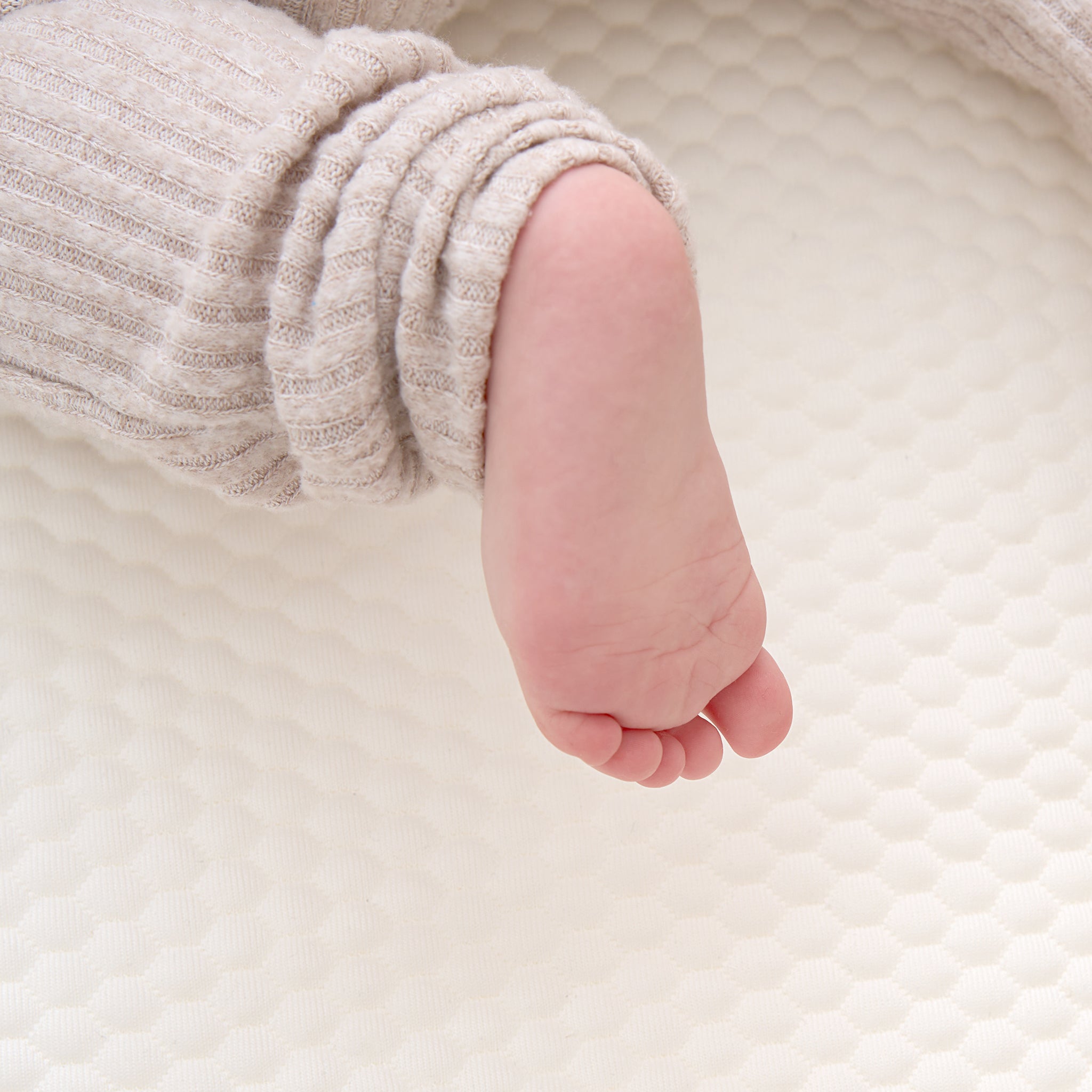 Tiny Dreamer™ - Premium Foam Folding Travel Cot Mattress To Fit Red Kite Sleep Tight (95 x 65cm) - The Tiny Bed Company™
