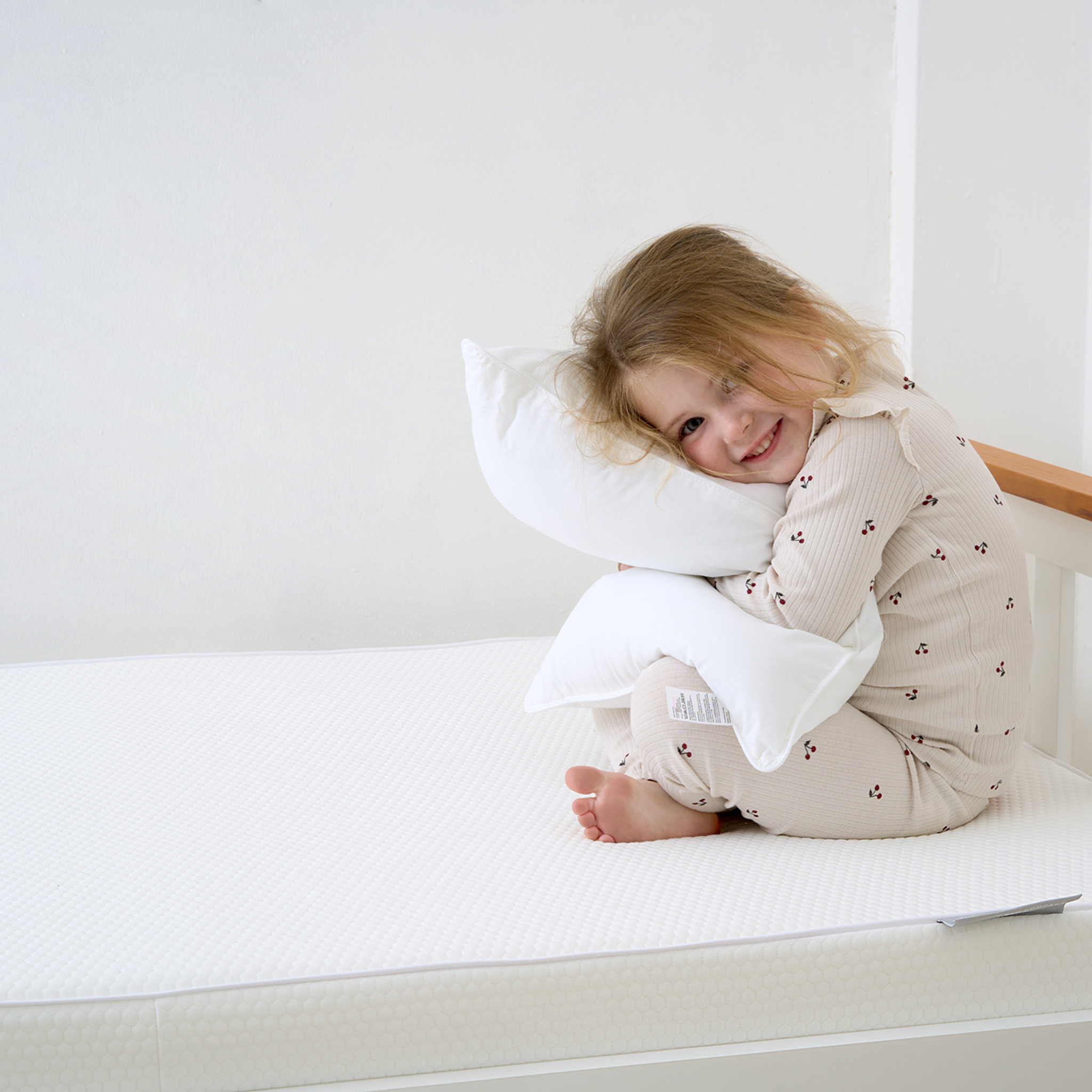 Tiny Dreamer™ - Premium Foam Cot Mattress (120 x 60cm) - The Tiny Bed Company™
