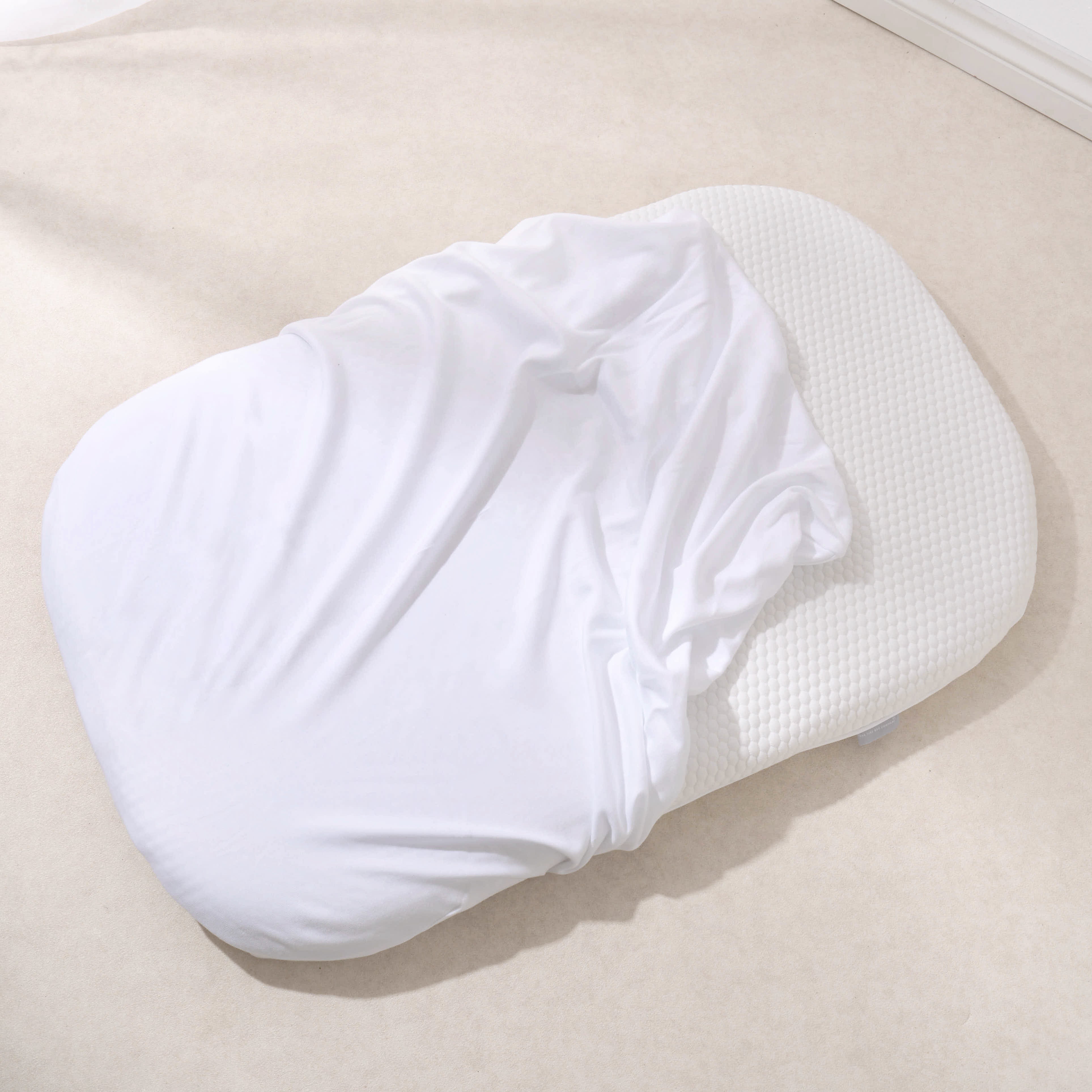 Premium Organic 100% Cotton Fitted Sheet to fit Maxi Cosi Tori – 81 x 50 cm - The Tiny Bed Company™