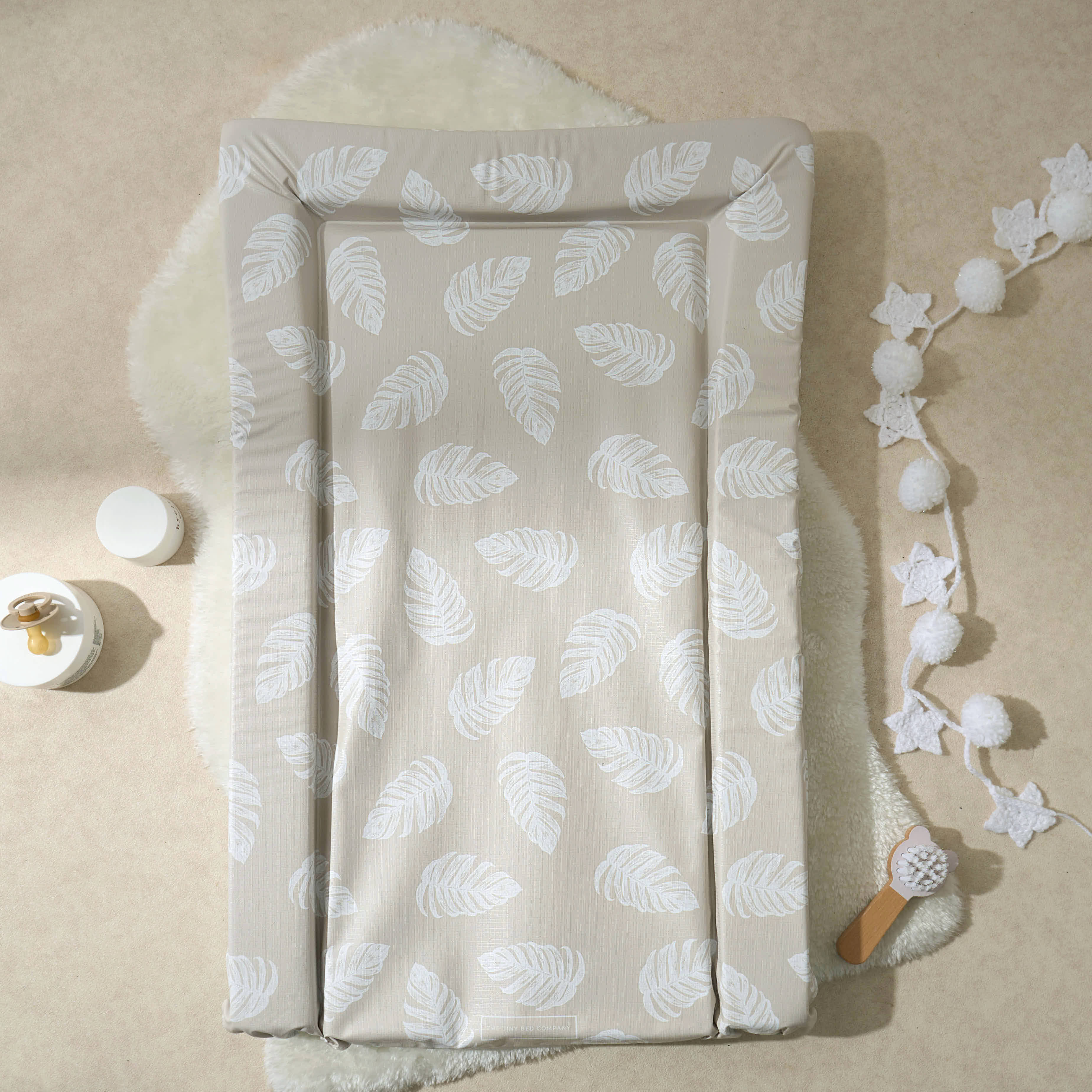 Baby Changing Mat Palm Bay - Greige - The Tiny Bed Company™