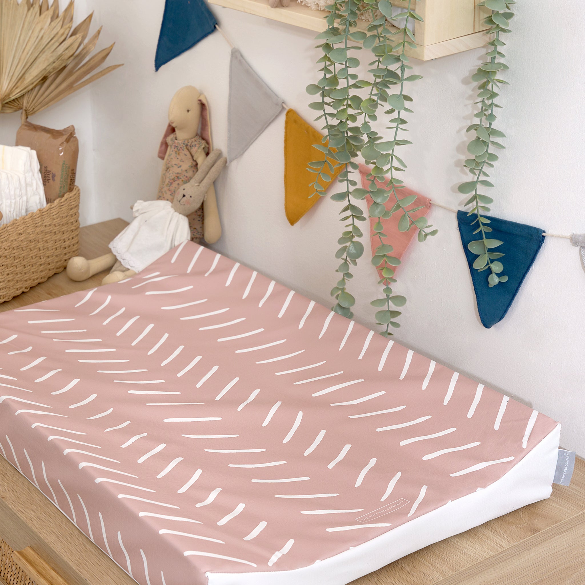 Anti-Roll Changing Mat - Castaway (Dusty Pink) - The Tiny Bed Company™