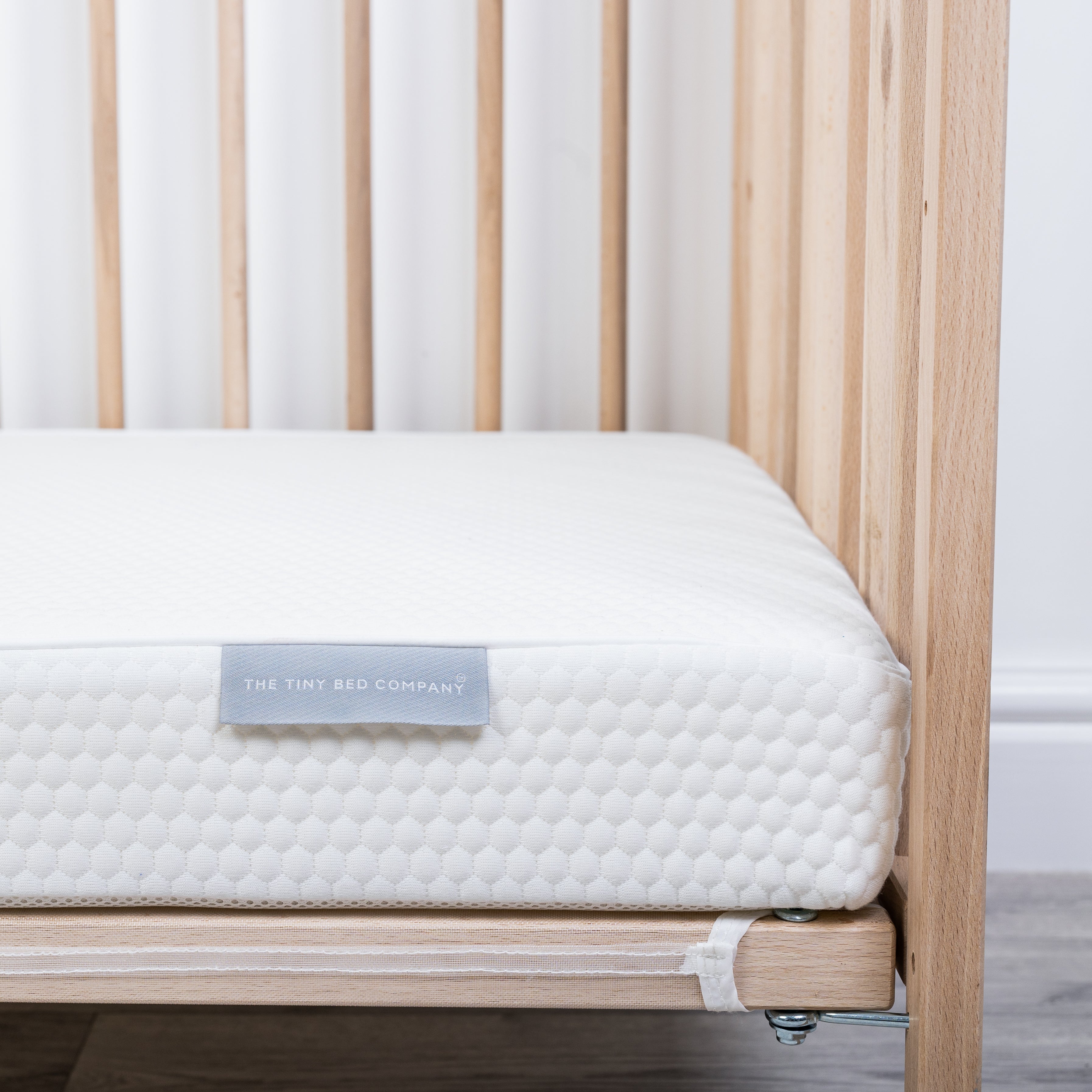 Tiny Dreamer Deluxe™ - Coconut Coir & Pocket Sprung Cot Mattress to fit SnüzKot (117 x 68cm) - The Tiny Bed Company™