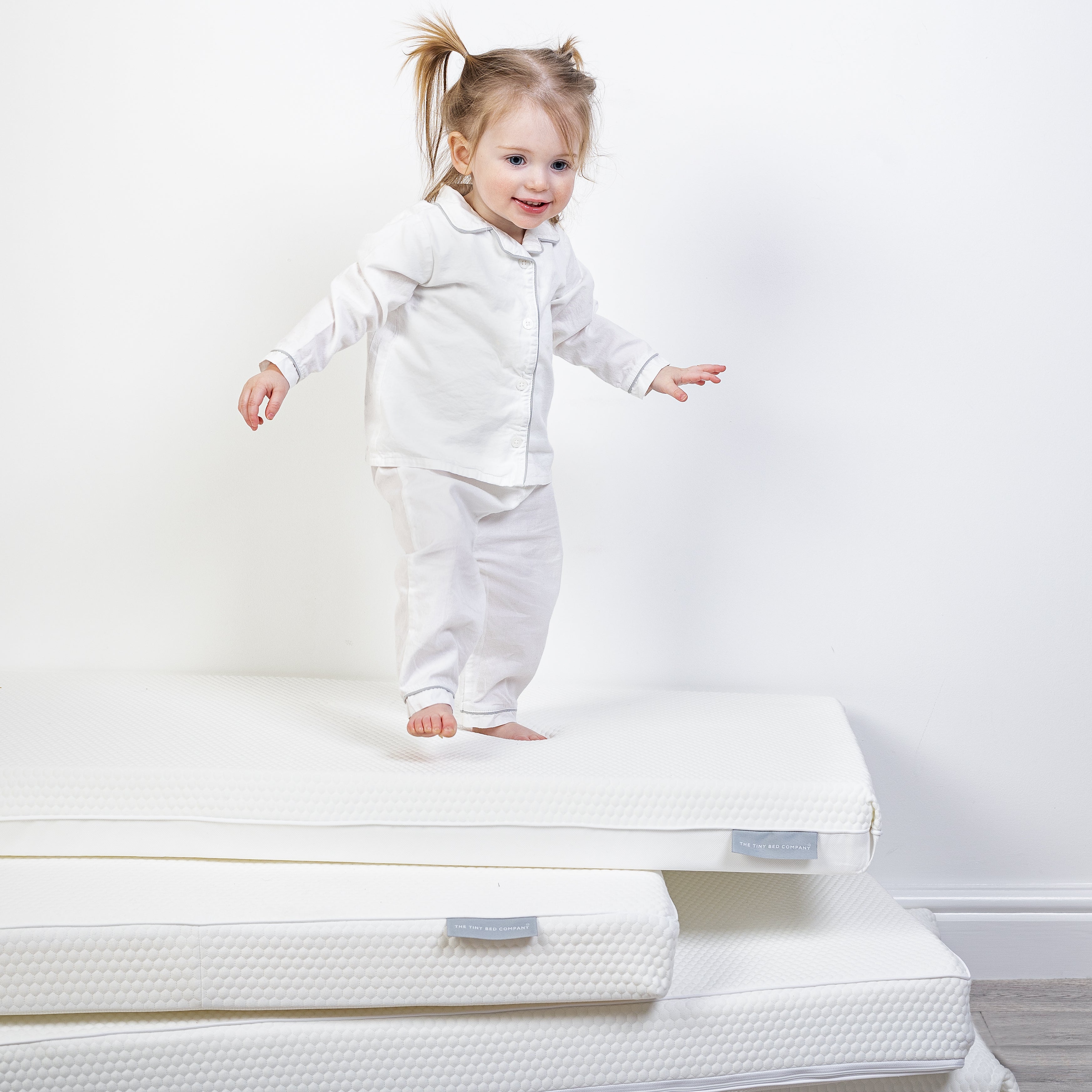 Tiny Dreamer Natural™ - Coconut Coir & 100% Wool Folding Travel Cot Mattress to fit Joie Baby Commuter Logan (100 x 69cm) - The Tiny Bed Company™